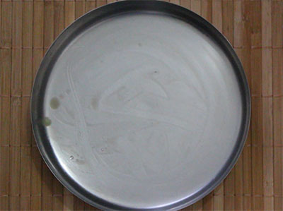 greased plate for 7 cup burfi or seven cup sweet