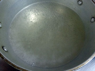 water for sabsige soppu akki rotti or rice flour roti