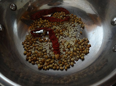 dry rosted spices for alasande hudi haki koddel or sambar