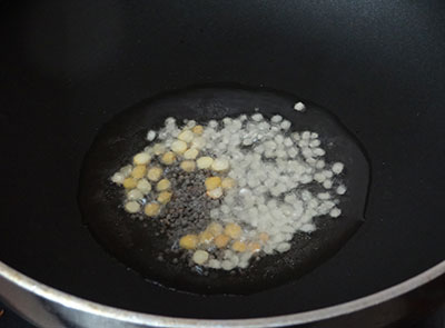 tempering for potato sagu or aloo sagu