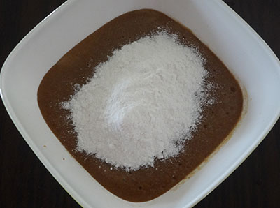 salt and rice flour for sihi appa or sweet paddu