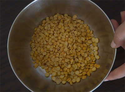 rinse and soak toor dal and channa dal for avalakki nuchinunde or nucchinunde