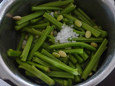 cooking avarekalu and stem for avarekalu basale soppu sambar