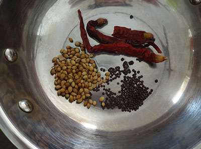 spices for avarekalu basale soppu sambar