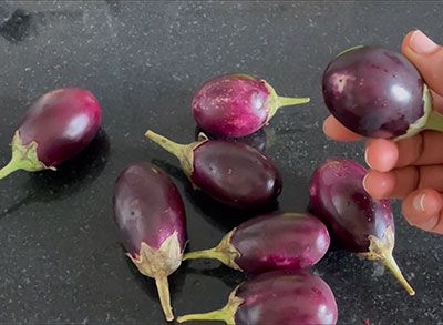 brinjals for badanekayi mosaru gojju recipe