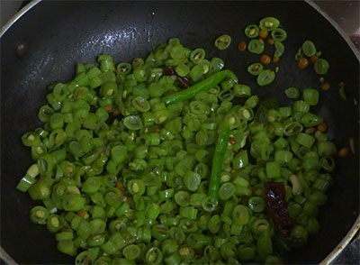 frying beans for beans palya or stir fry