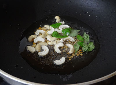 cashews and curry leaves for cabbage rice or kosu ricebath