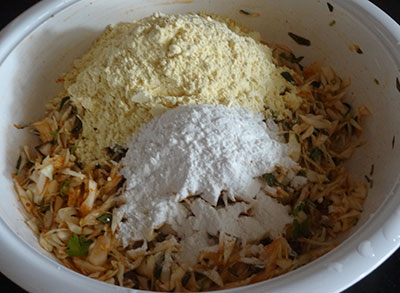 flours for cabbage pakoda or kosu vade