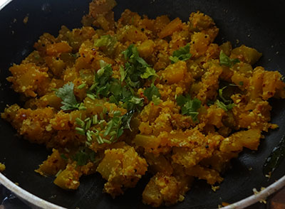 sihi kumbalakai palya or pumpkin stir fry