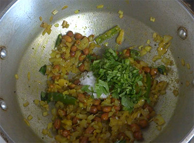 salt and coriander leaves for chitranna or lemon rice