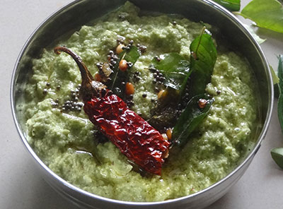 tempering curry leaves chutney for idli or dosa
