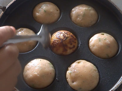 drizzle oil for bele paddu or mixed dal appe