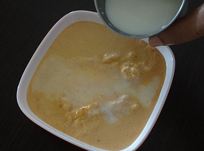 curd or buttermilk for eerulli thambli or onion tambli