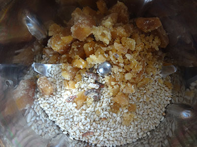 grind sesame seeds and jaggery for ellu juice