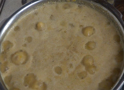 boiling erissery or pumpkin curry