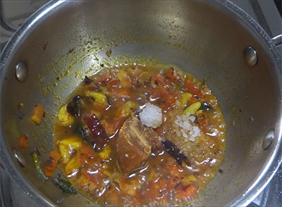 tamarind and jaggery for garlic rasam or bellulli saaru recipe