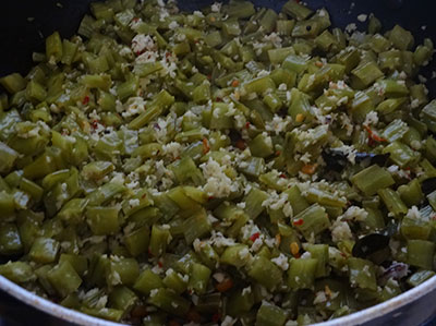 gorikai palya or cluster beans stir fry