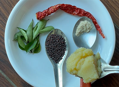 tempering for haalu menasina saaru or milk pepper rasam