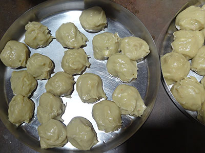 mashed jack fruit ballas for halasina kayi happala or raw jack fruit papad