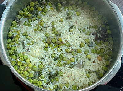 hasi batani pulav recipe or green peas or matar pulao