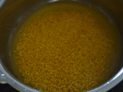 cook green gram dal for heerekai thove recipe or bele tovve