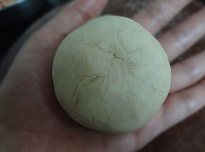stuffed dough for wheat flour kayi holige or kayi obbattu