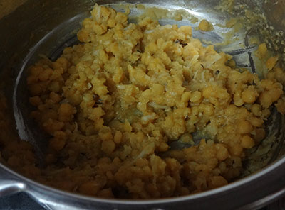 stuffing for hayagreeva or hayagreeva maddi recipe