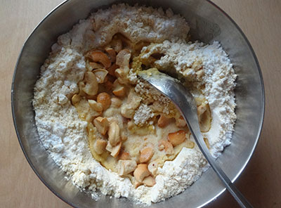 cashews snd ghee for fried gram laddu