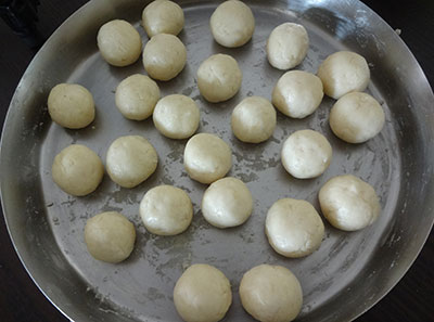 small balls prepared for gulab jamun using ready mix