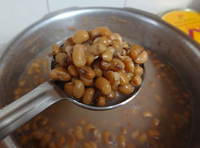 cook cowpea for alasande kalu saaru