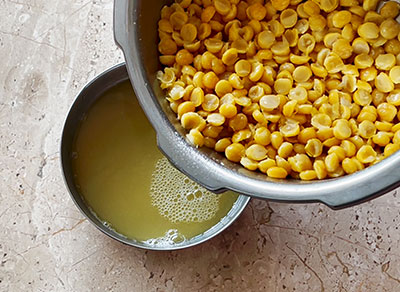 cooked chana dal for kadale bele usli or chana dal sundal