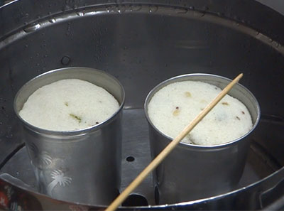 cooked kanchipuram idli or masala kadubu