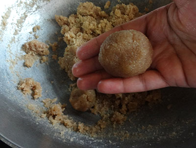 soft dough for kayi holige or kayi obbattu
