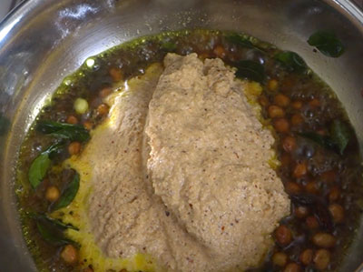 grind masala for kayi sasive gojjina chitranna recipe