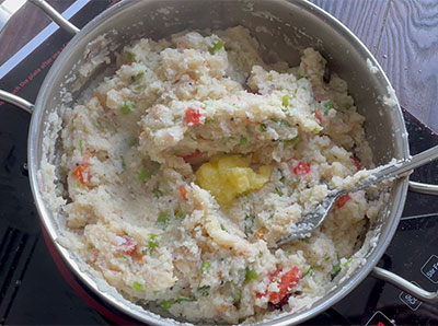 coconut and coriander leaves for majjige uppittu or buttermilk upma