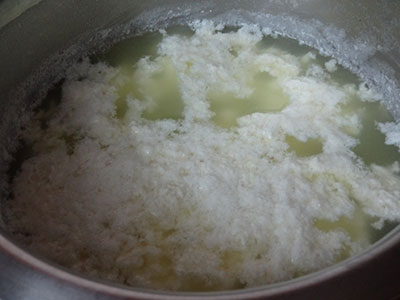 curd and lemon juice for making soft paneer
