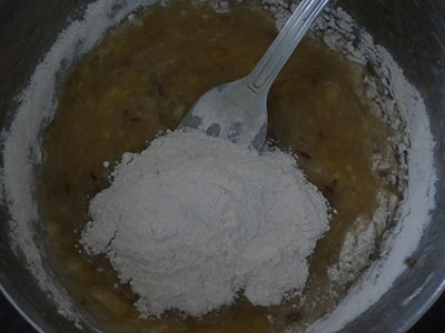 maida flour for mangalore buns