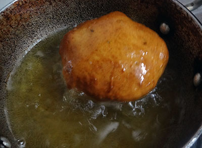frying mangalore buns