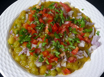 coriander leaves for masala puri