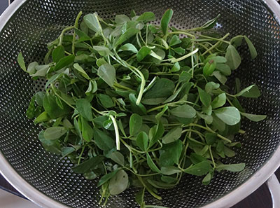 fenugreek leaves for matvadi palya or matawadi or matodi