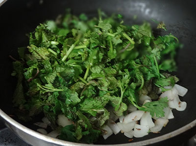 mint and coriander leaves for pudina shavige or mint vermicelli