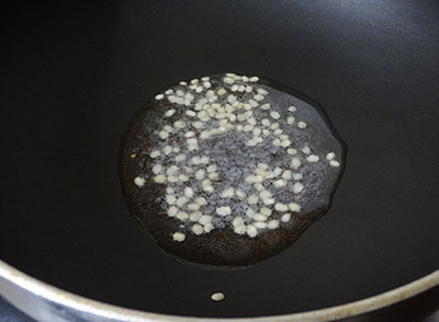 tempering for mosaru avalakki or curd poha