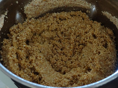 ground mixture for shenga unde or nelagadale unde or peanut laddu