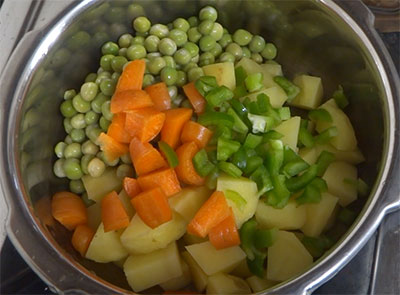 vegetables for pav bhaji recipe