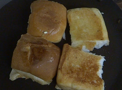toasting pav for pav bhaji recipe
