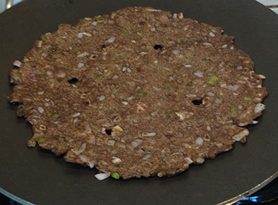 cooking ragi rotti or ragi roti recipe