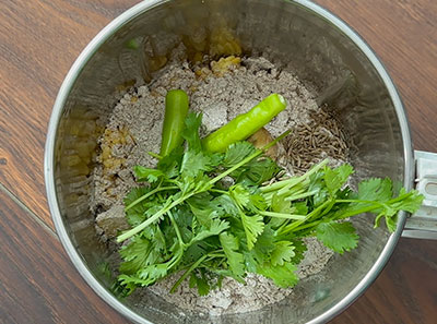 spices for ragi hesaru bele or mung dal dosa