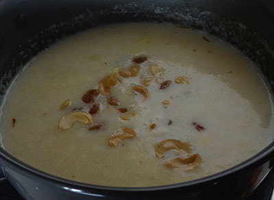 cashew and raisins for rave payasa or rava kheer