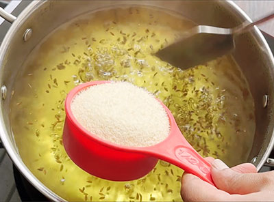 rava for rave sandige or rava fryum or sooji ka papad