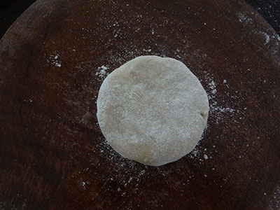 stuffed dough for wheat flour shenga holige or kadlekai obbattu